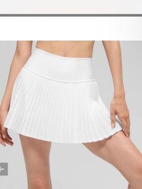 ALO Yoga White Pleated Skater Skirt